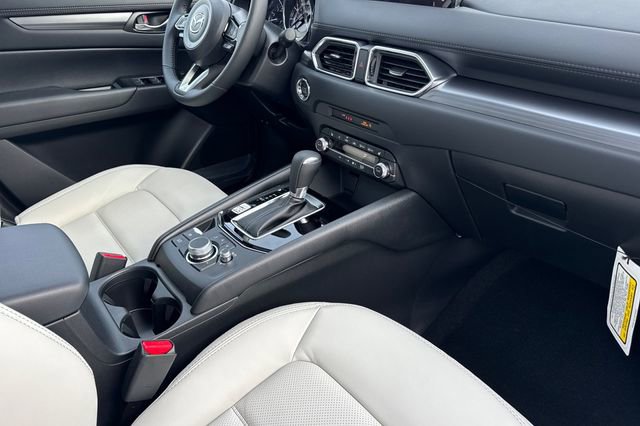 New 2025 MAZDA CX-5 AWD 2.5 S w/ Preferred Package image 18