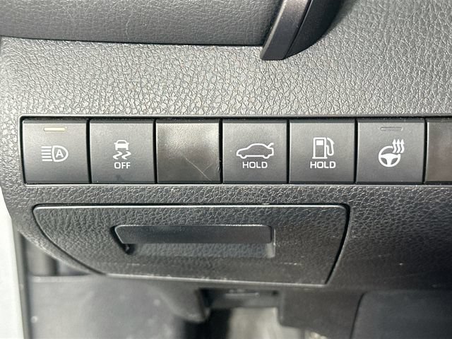 Used 2023 Toyota Camry SE FWD image 17