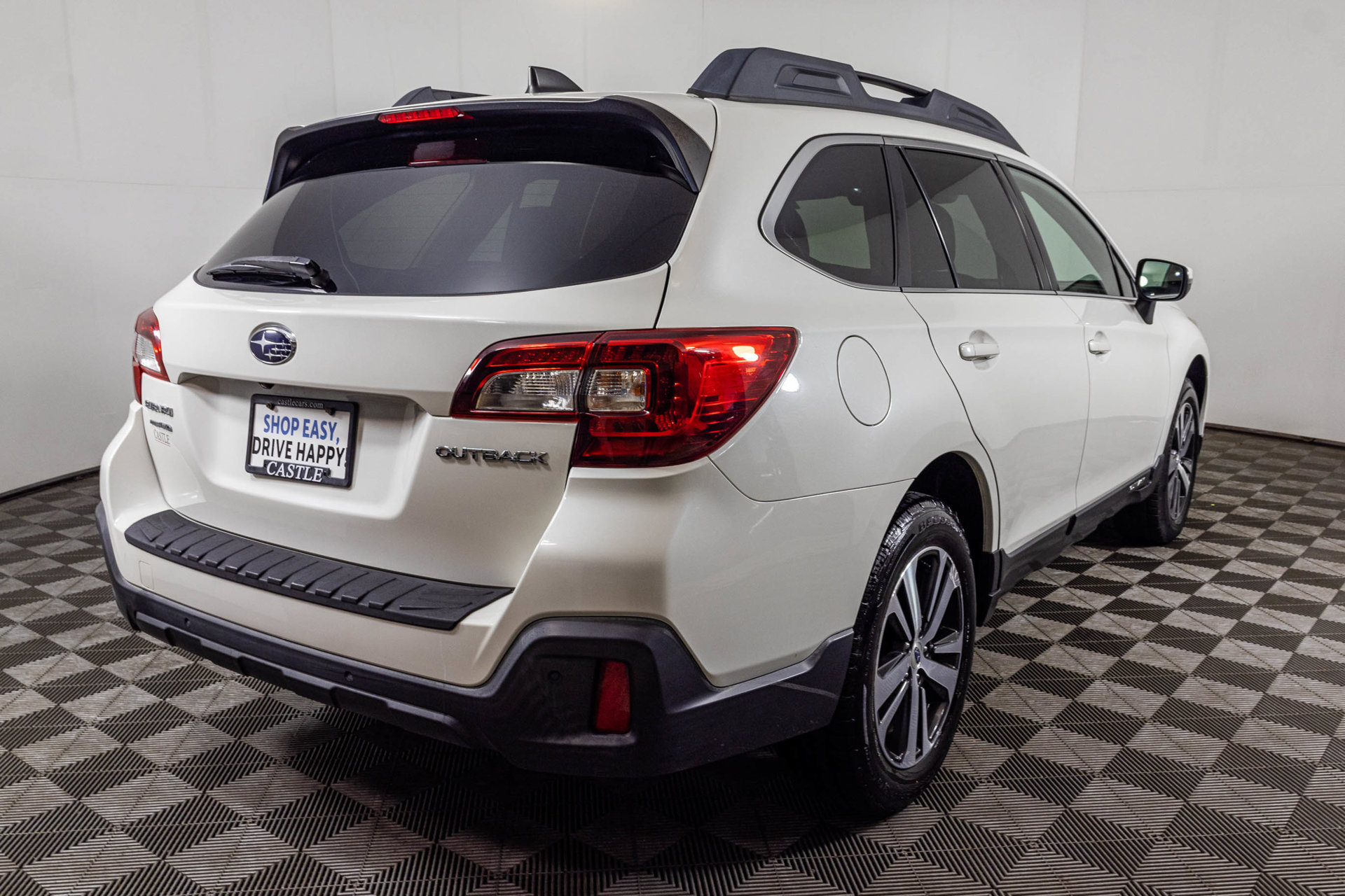 Used 2018 Subaru Outback 2.5i Limited AWD/4WD image 20