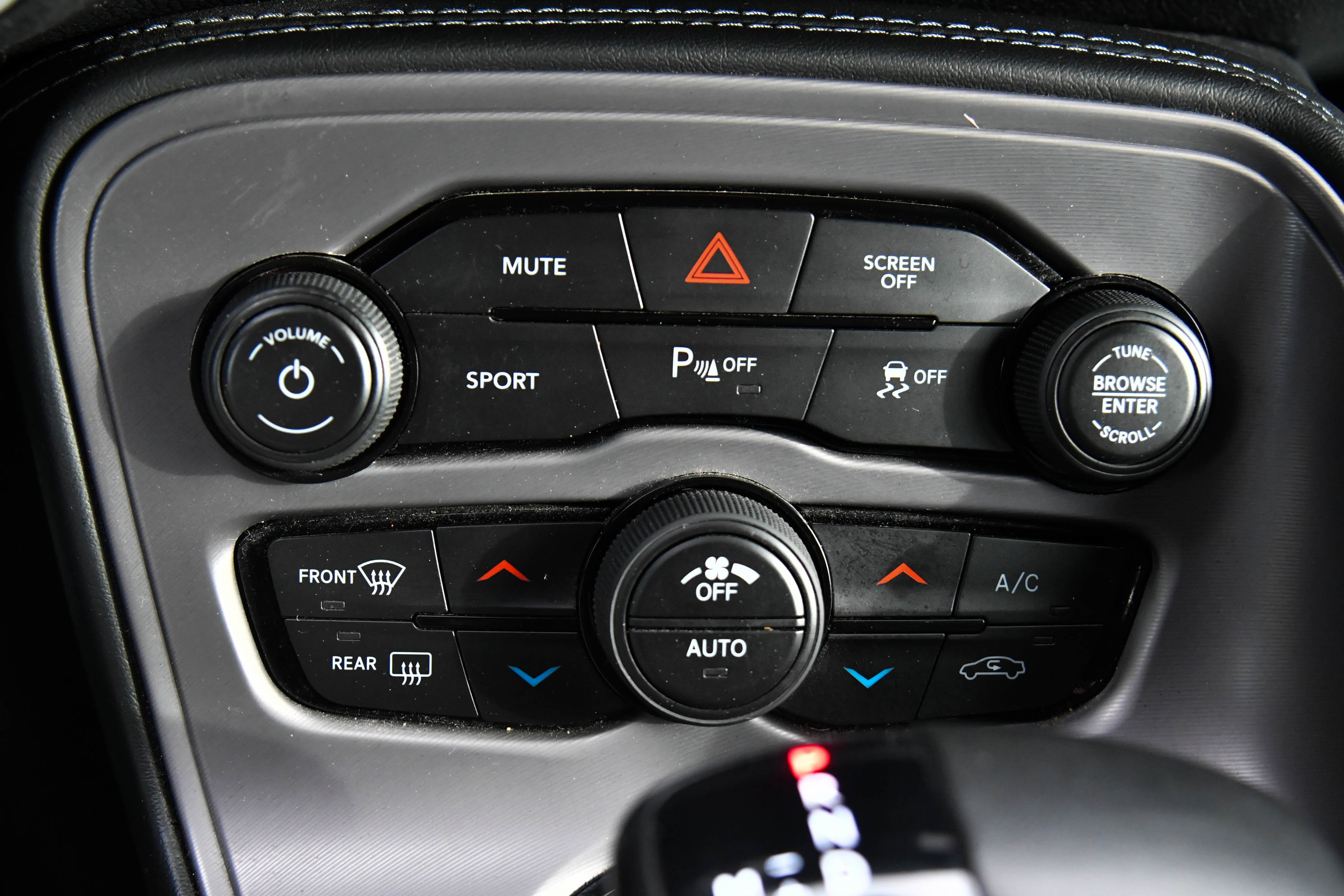 Used 2023 Dodge Challenger GT image 21