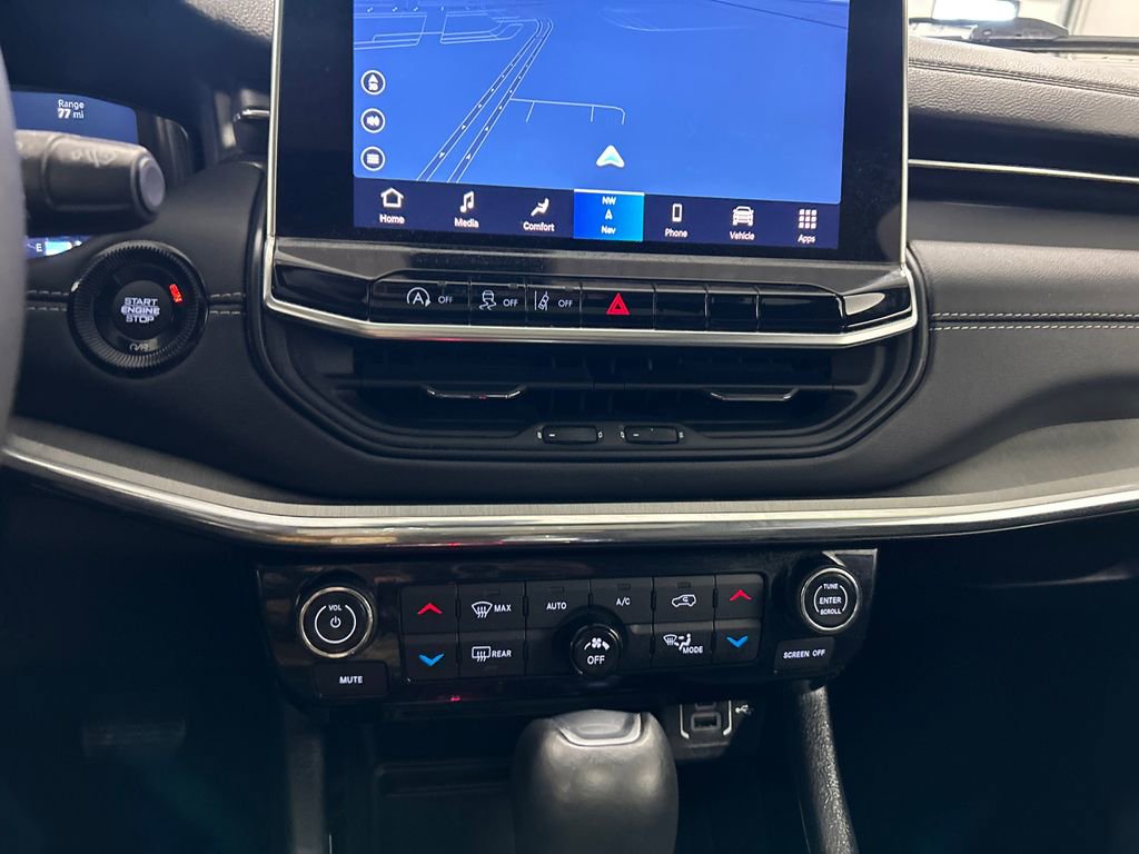 Used 2023 Jeep Compass High Altitude w/ Driver Assist Group I image 25