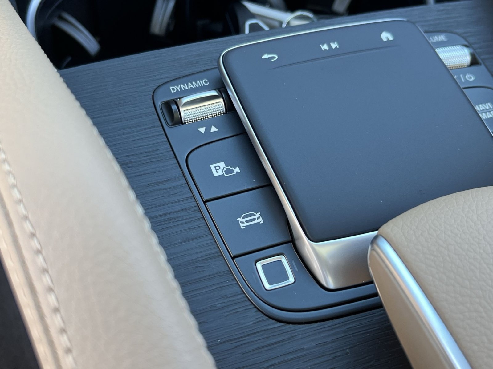 New 2026 Mercedes-Benz GLS 450 4MATIC image 34