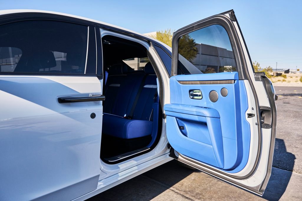 Used 2024 Rolls-Royce Ghost AWD/4WD image 28