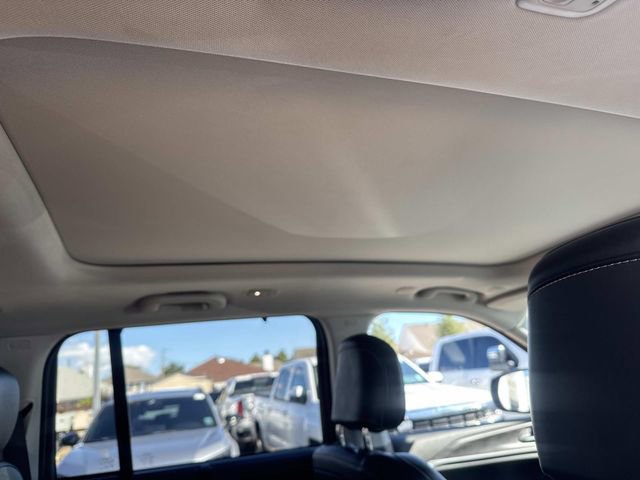 Used 2022 Jeep Grand Cherokee Limited 4xe w/ Luxury Tech Group II image 13