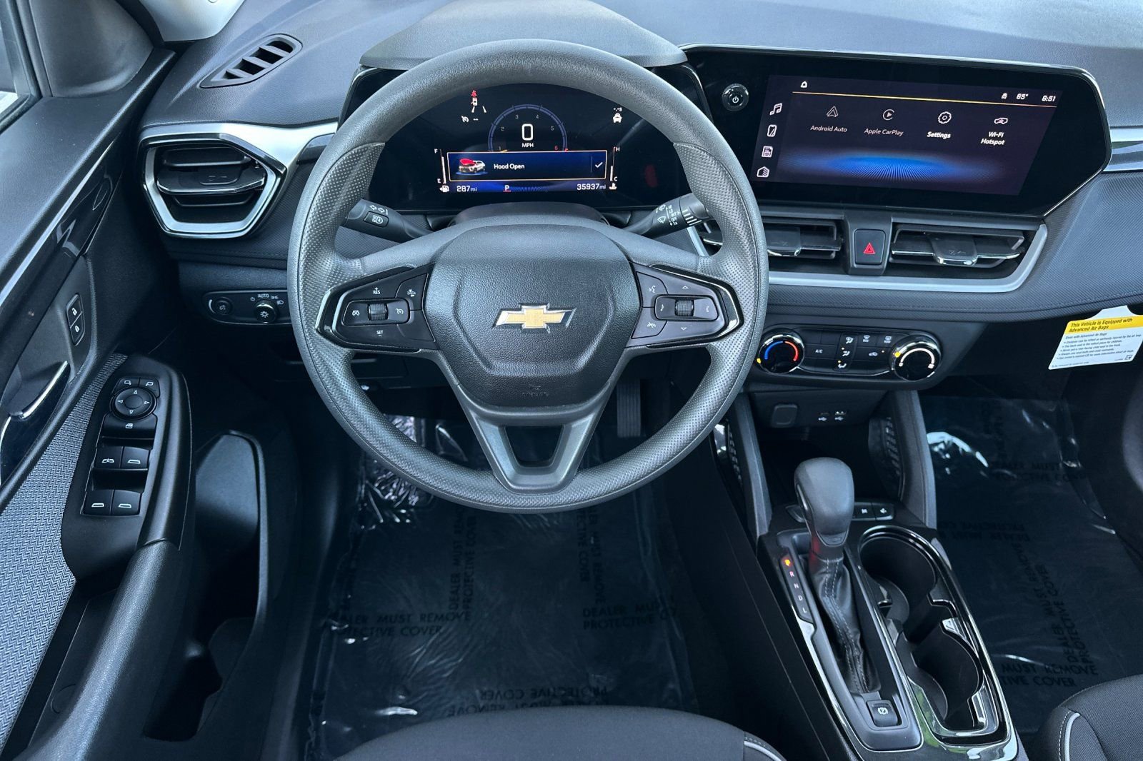 Certified 2024 Chevrolet TrailBlazer LS w/ LS Confidence Package image 16