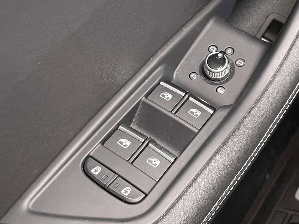 Used 2023 Audi A5 2.0T Premium Plus AWD/4WD image 33