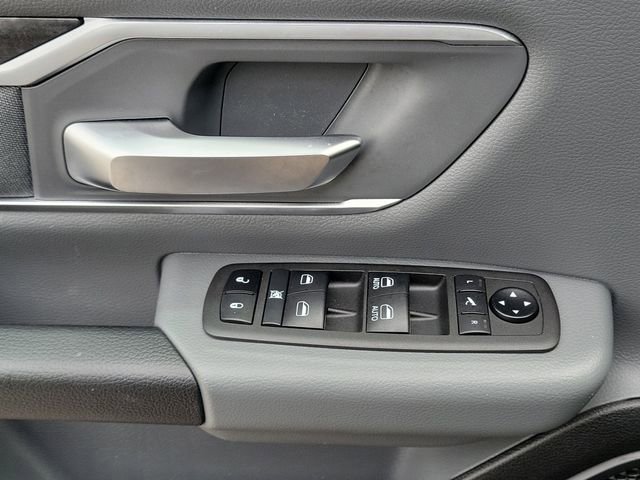 Used 2021 RAM 1500 Big Horn image 21