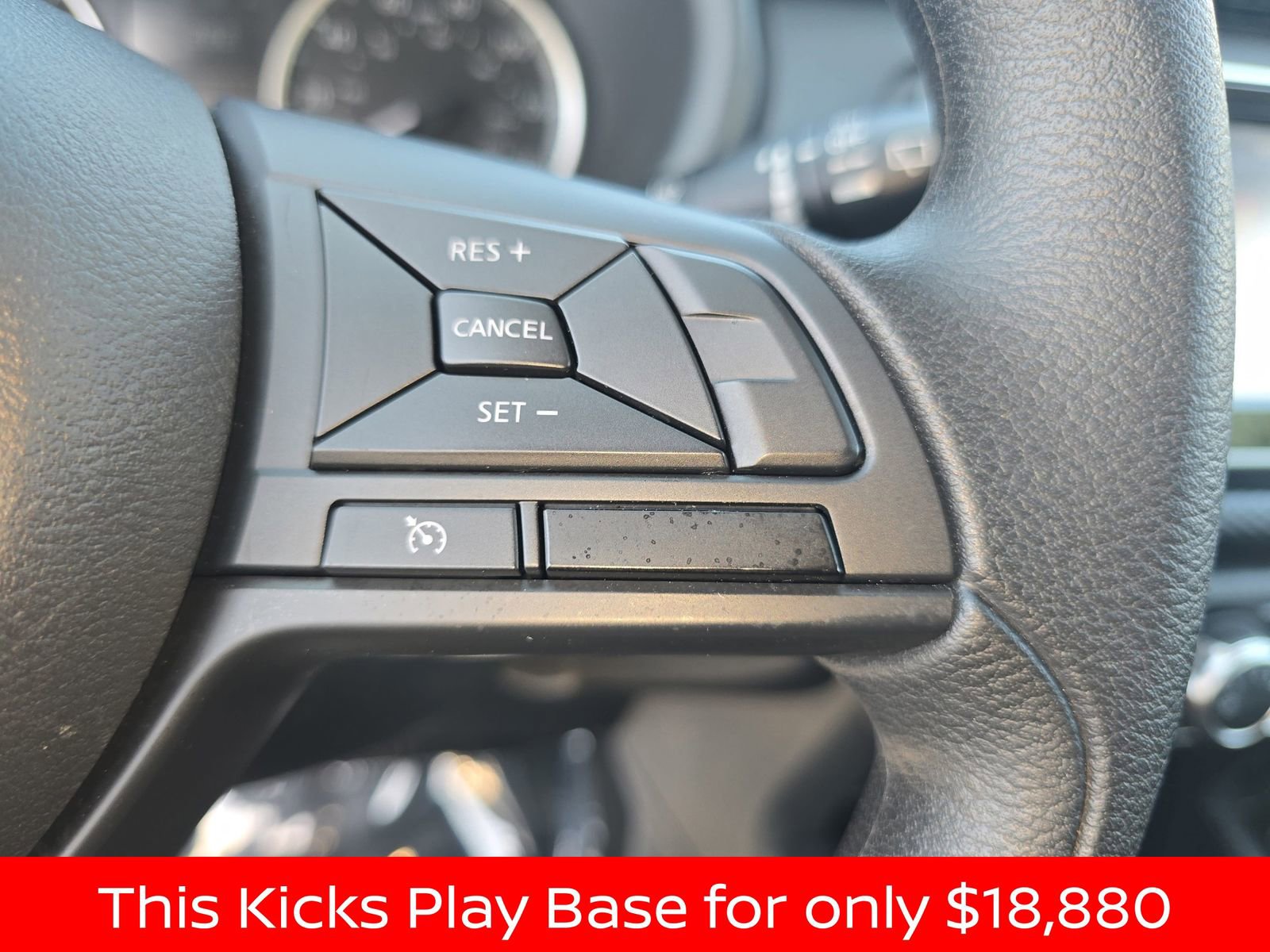 Used 2025 Nissan Kicks Play S image 23