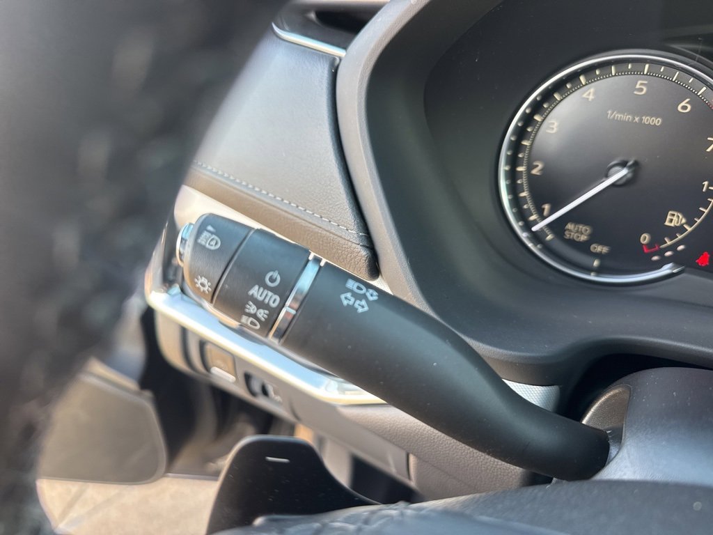 Used 2022 Cadillac XT4 Premium Luxury w/ Enhanced Visibility Package image 20