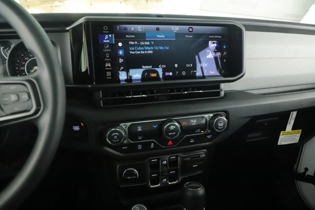 New 2026 Jeep Gladiator Sport image 20