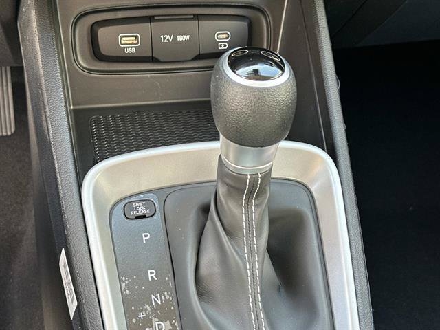New 2026 Hyundai Venue SE FWD image 17