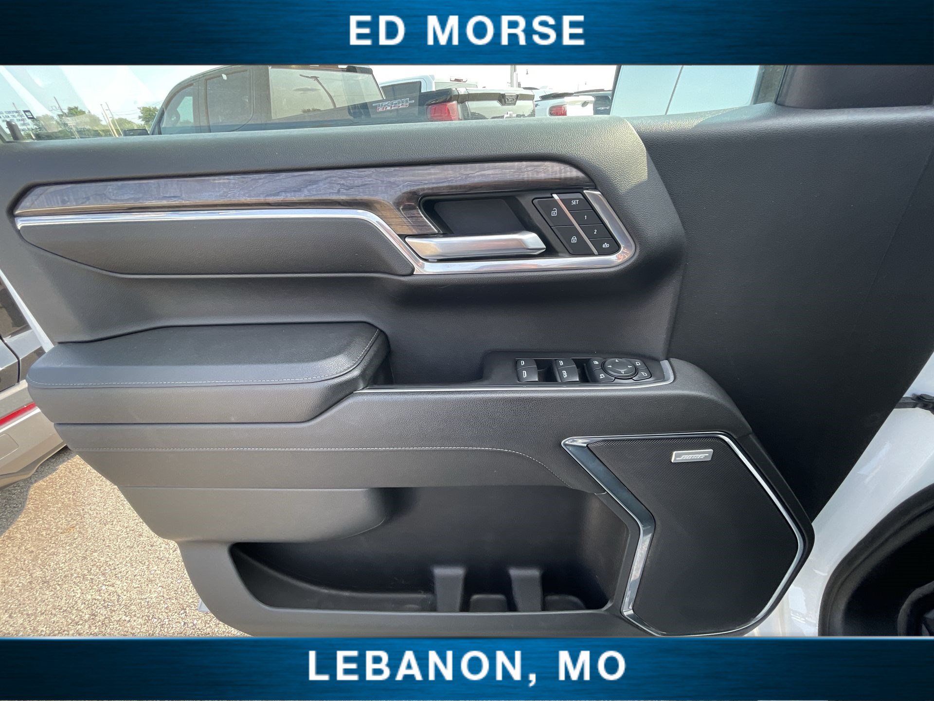 Used 2023 Chevrolet Silverado 1500 LTZ w/ LTZ Convenience Package II AWD/4WD image 21