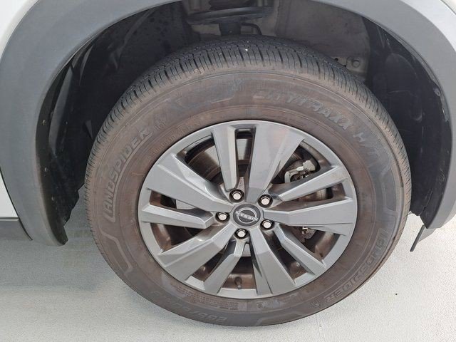 Used 2023 Nissan Pathfinder SV FWD image 34