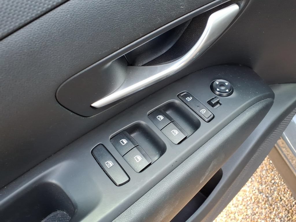 Used 2024 Hyundai Tucson SEL FWD image 11