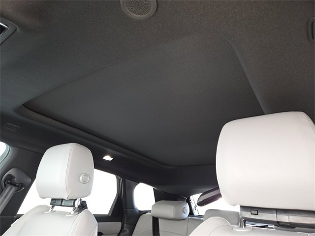 New 2026 Land Rover Range Rover Evoque S image 11