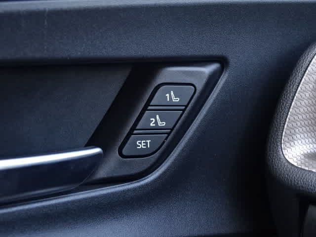 Certified 2023 Toyota Prius Limited FWD image 39