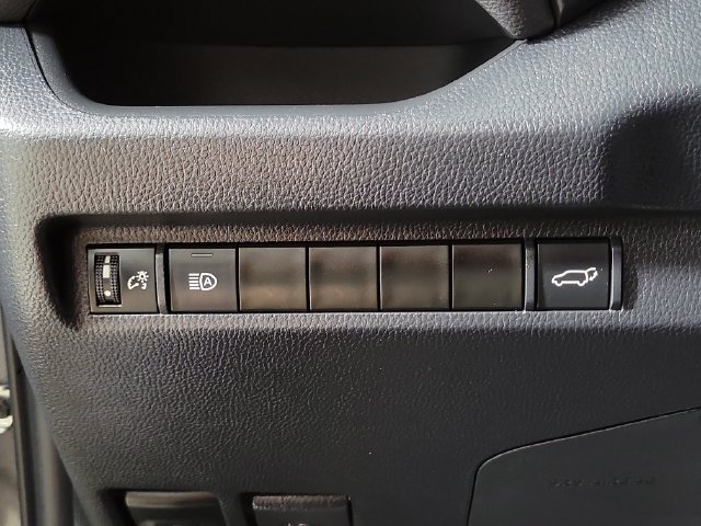 Used 2023 Toyota RAV4 XLE Premium FWD image 24