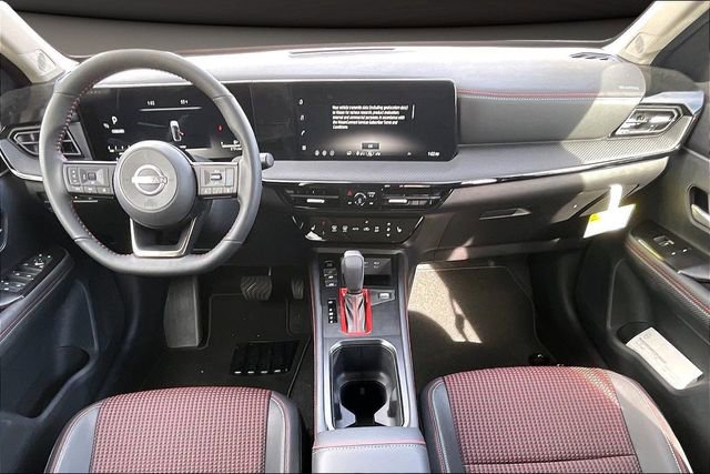 New 2026 Nissan Kicks SR w/ SR Premium Package image 5