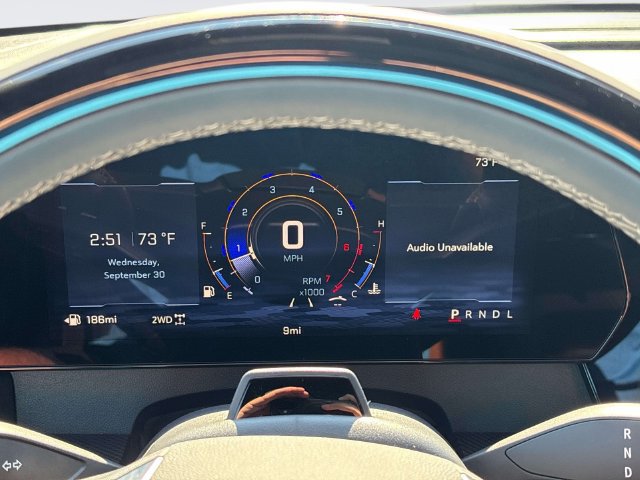 New 2027 Chevrolet Traverse Z71 w/ Enhanced Driving Package AWD/4WD image 36