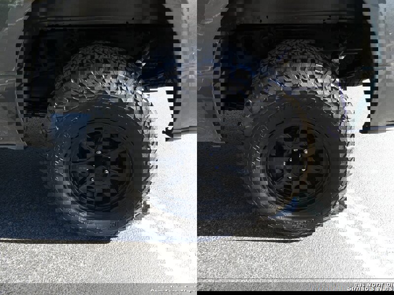 Used 2017 Ford F150 XL w/ XL Power Equipment Group AWD/4WD image 19