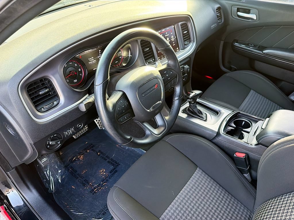 Used 2020 Dodge Charger R/T w/ Blacktop Package RWD image 24