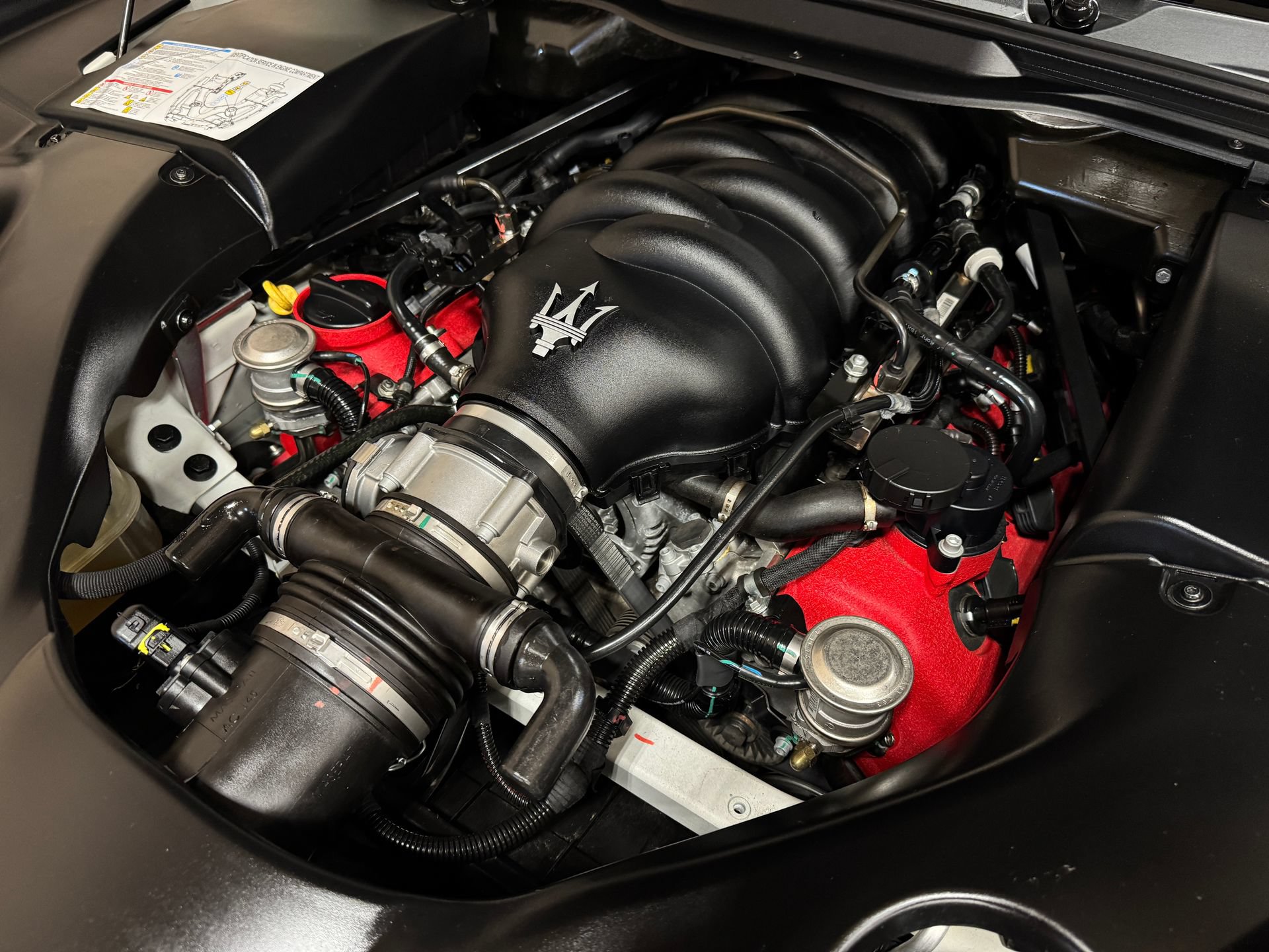 Used 2011 Maserati GranTurismo Convertible RWD image 94