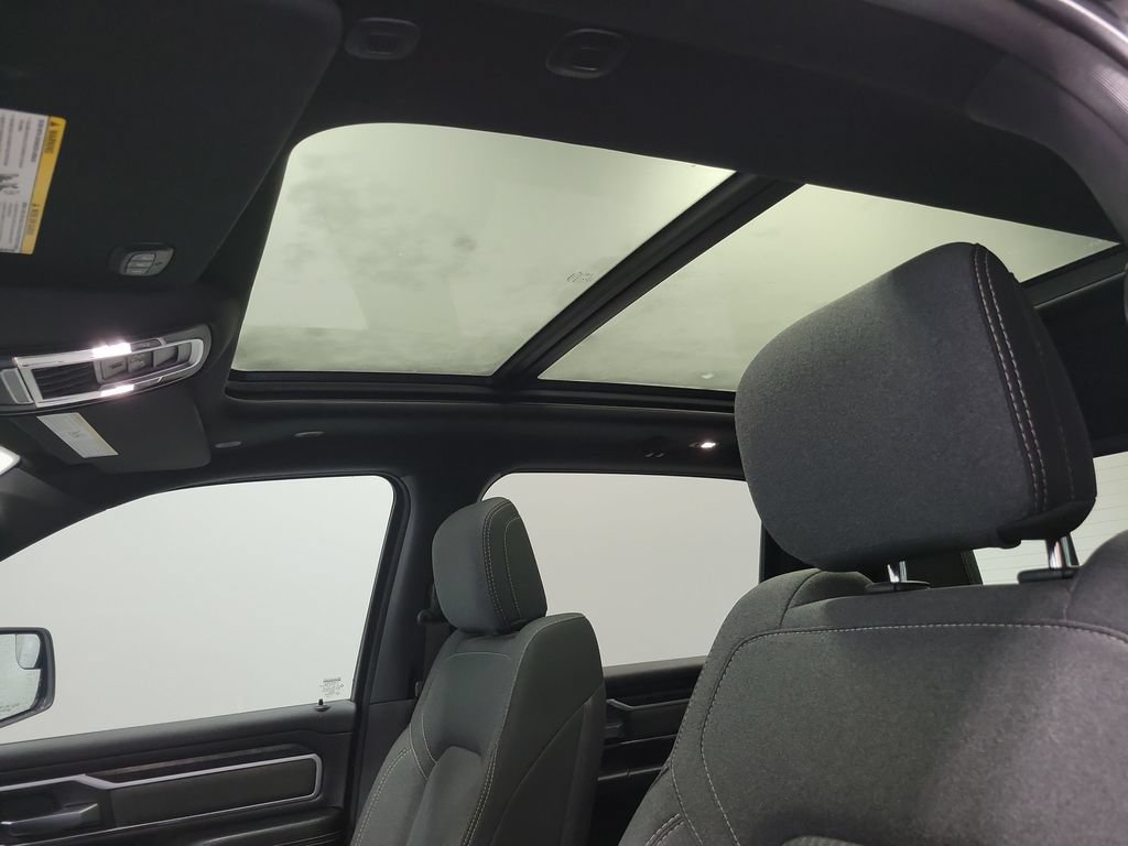 Used 2020 RAM 1500 Big Horn AWD/4WD image 2