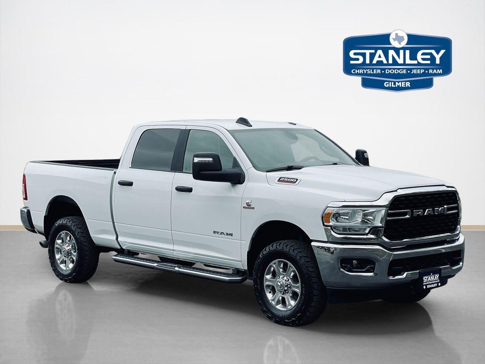 Used 2024 RAM 2500 Big Horn w/ Off Road Package AWD/4WD image 1