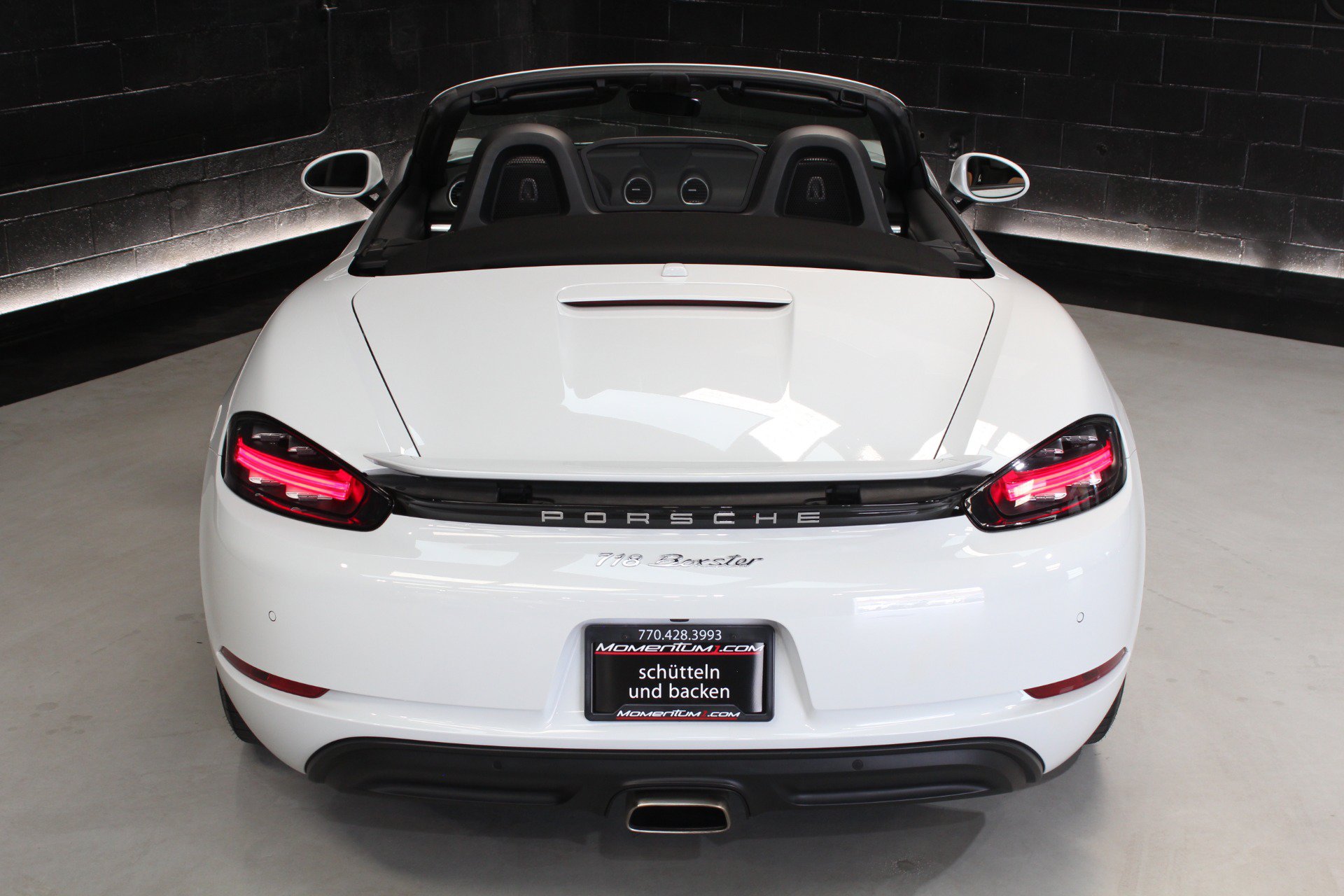 Used 2021 Porsche 718 Boxster w/ Premium Package RWD image 30