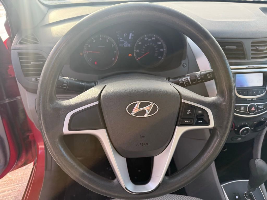Used 2012 Hyundai Accent GS image 18