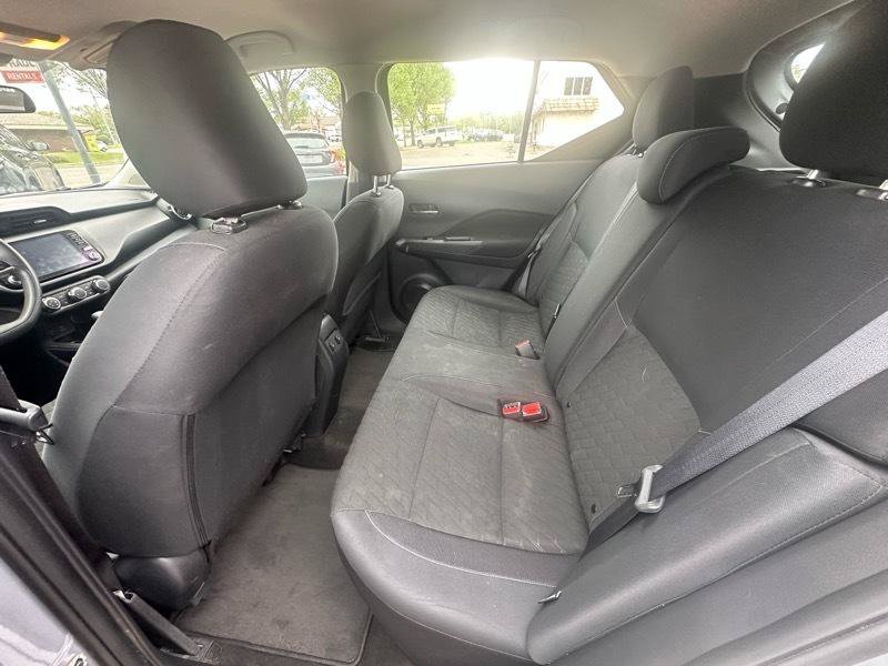 Used 2023 Nissan Kicks SV FWD image 13