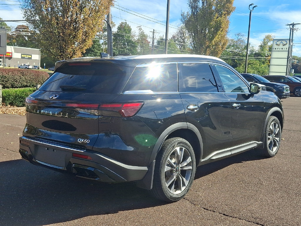 Certified 2023 INFINITI QX60 Luxe w/ Cargo Package AWD/4WD image 6
