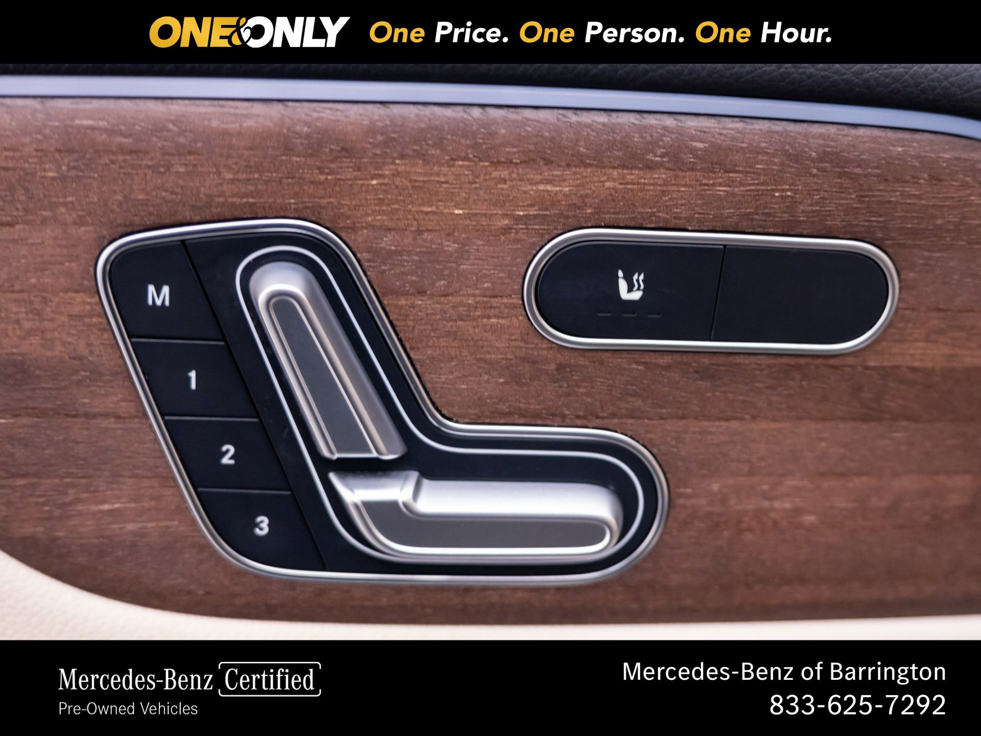 Used 2023 Mercedes-Benz GLB 250 4MATIC w/ Premium Package image 15