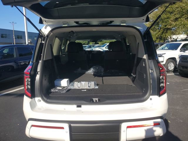 New 2026 Nissan Armada SV image 5