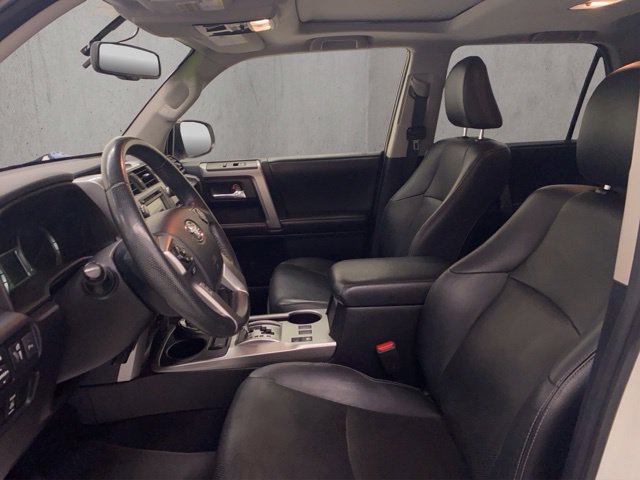 Used 2015 Toyota 4Runner Limited AWD/4WD image 8