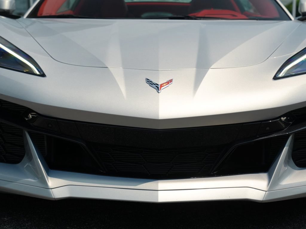 Used 2023 Chevrolet Corvette Z06 w/ Chrome Exterior Badge Package RWD image 34