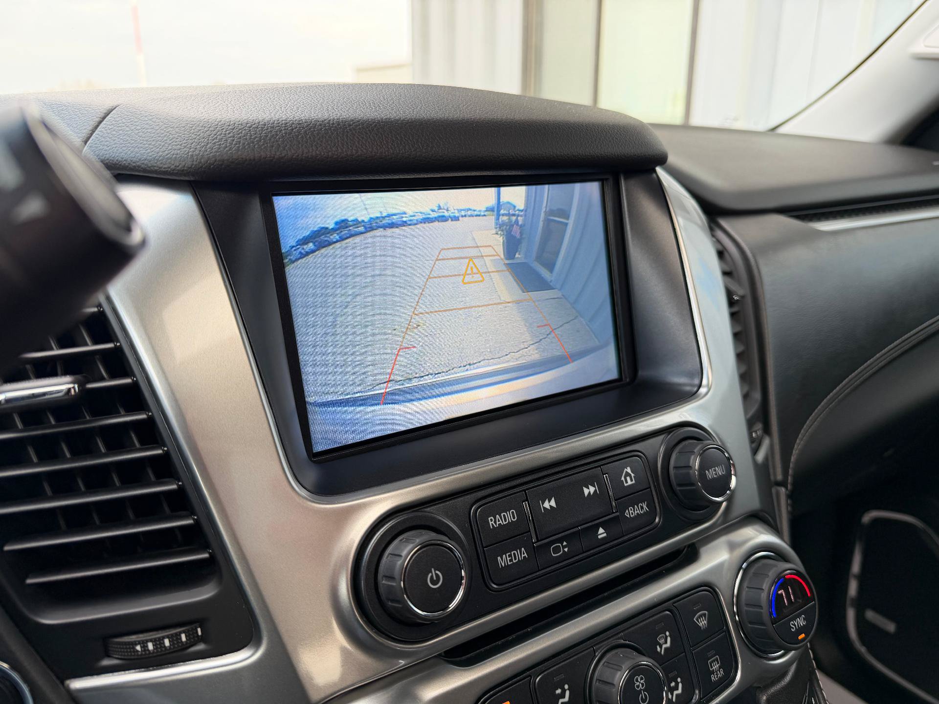 Used 2019 Chevrolet Tahoe Premier AWD/4WD image 16