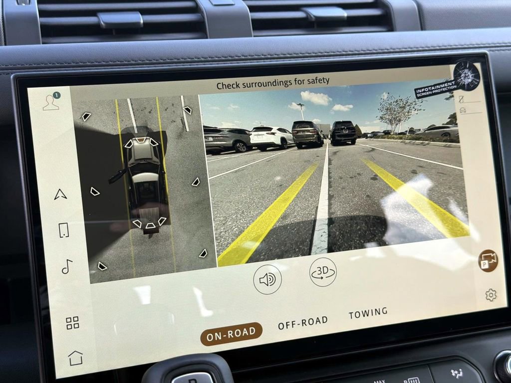 New 2026 Land Rover Defender 110 X-Dynamic SE image 25