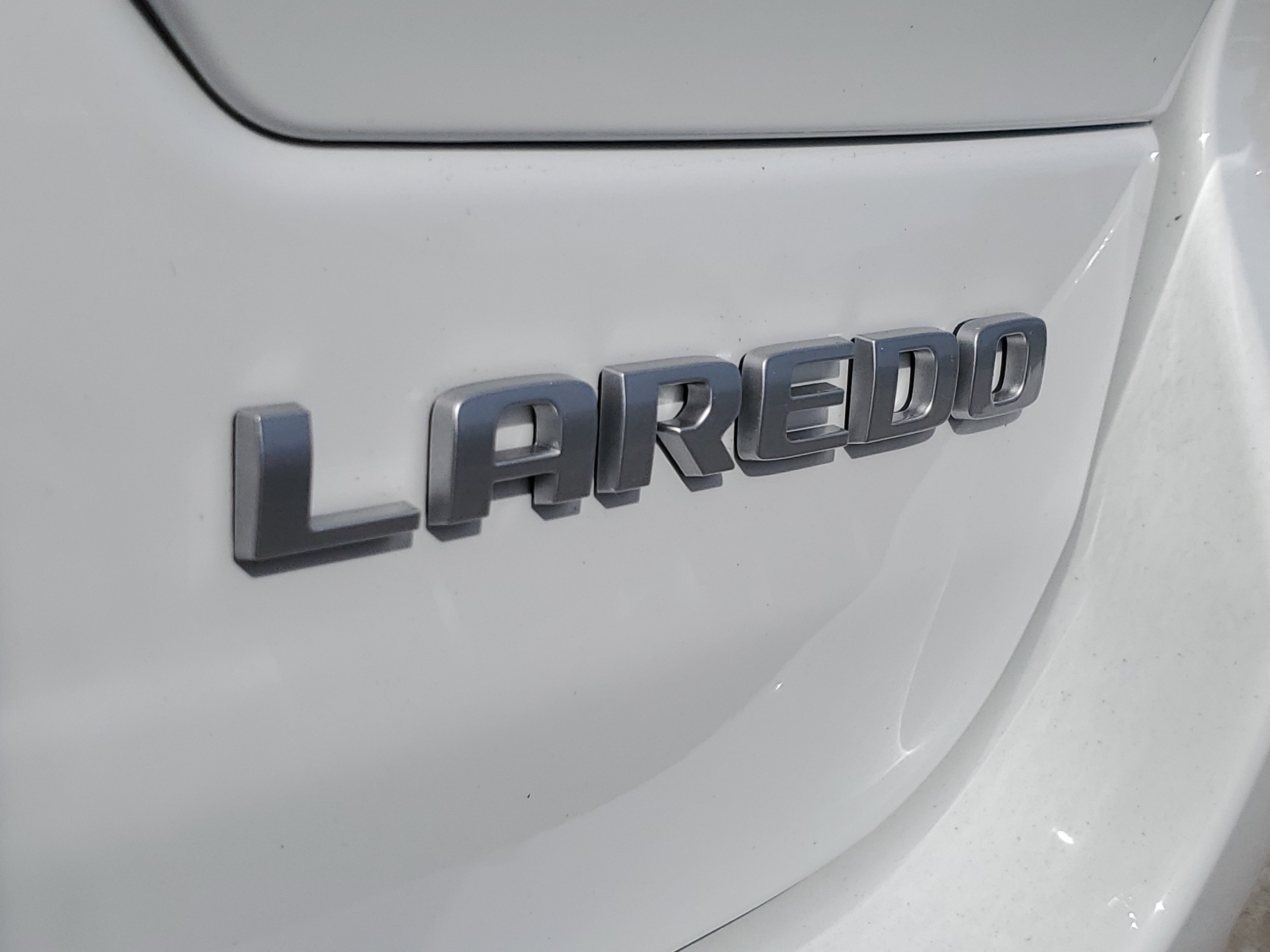 New 2025 Jeep Grand Cherokee Laredo X image 9