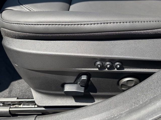 New 2026 Alfa Romeo Giulia AWD w/ Driving Assist Package image 22