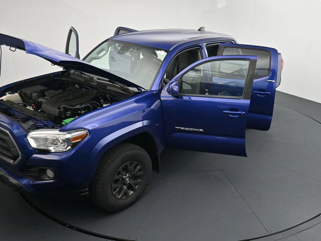 Used 2022 Toyota Tacoma SR5 AWD/4WD image 26