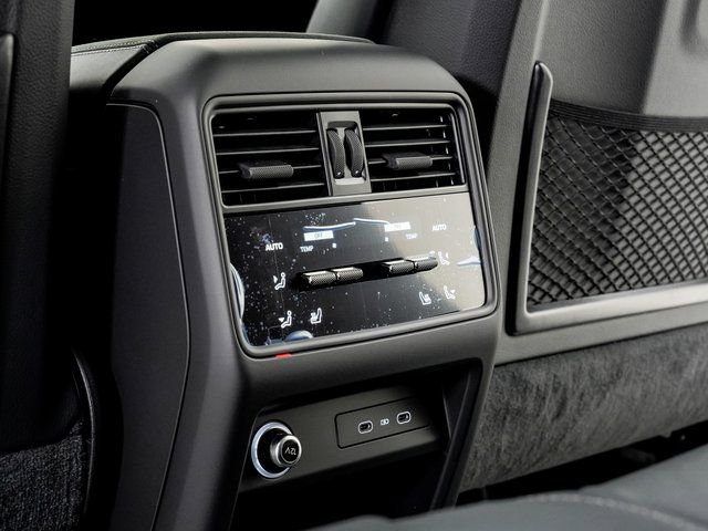 New 2026 Porsche Cayenne GTS image 26