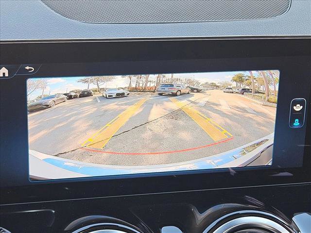 Used 2026 Mercedes-Benz GLB 250 image 13