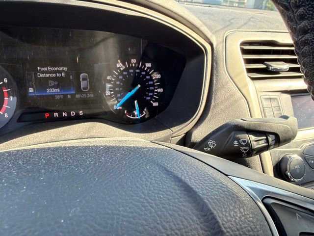 Used 2016 Ford Fusion SE w/ Equipment Group 202A FWD image 33