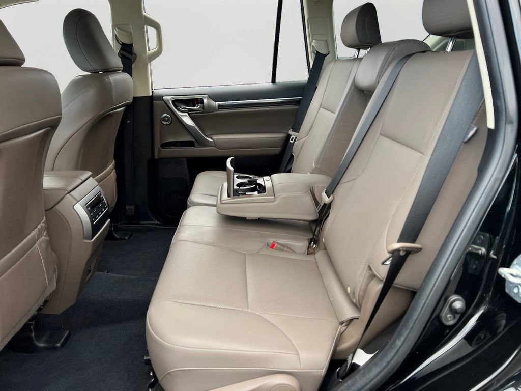 Used 2022 Lexus GX 460 Premium image 11