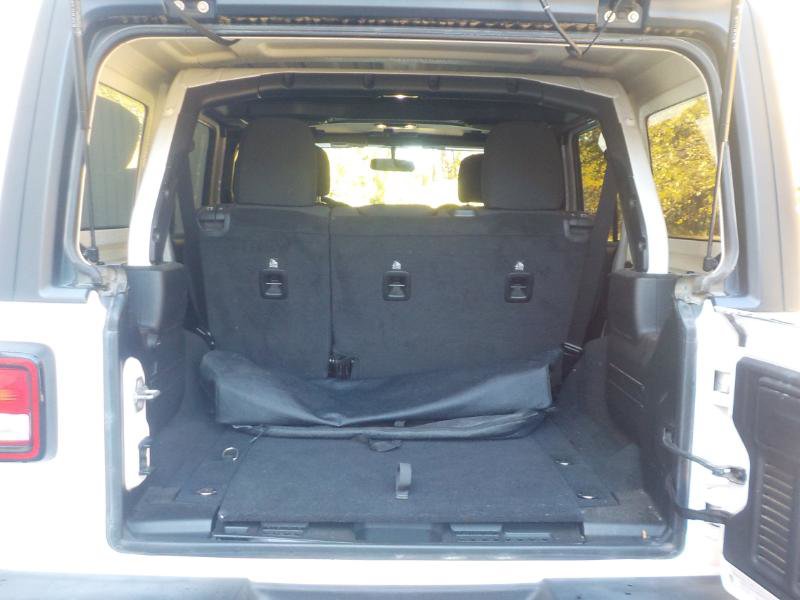 Used 2019 Jeep Wrangler Unlimited Sport S image 25