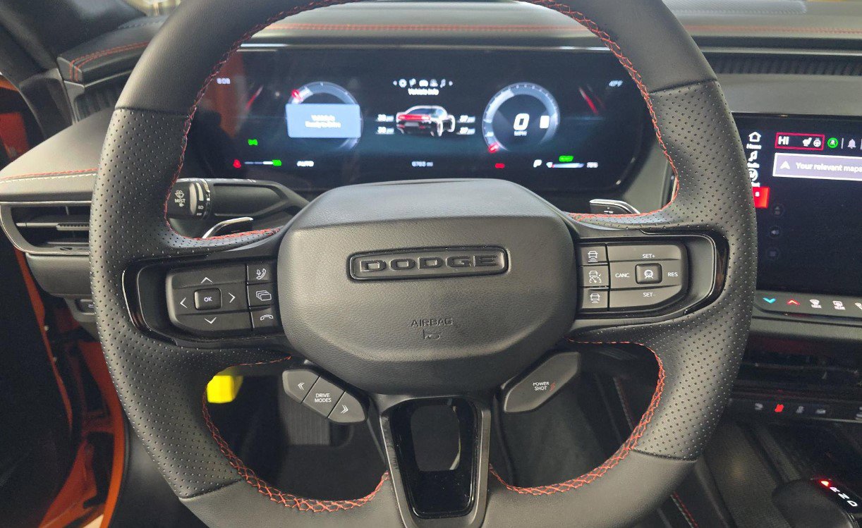 Used 2024 Dodge Charger Daytona Scat Pack w/ Plus Group image 8