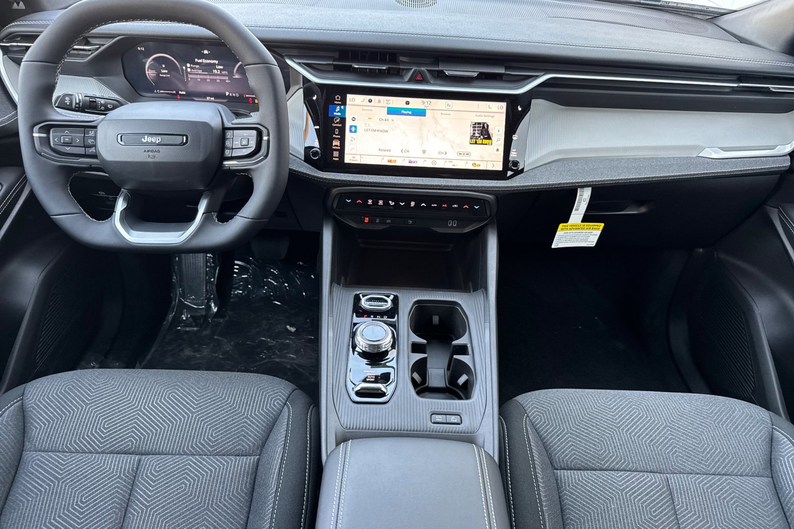 New 2026 Jeep Cherokee Laredo image 12