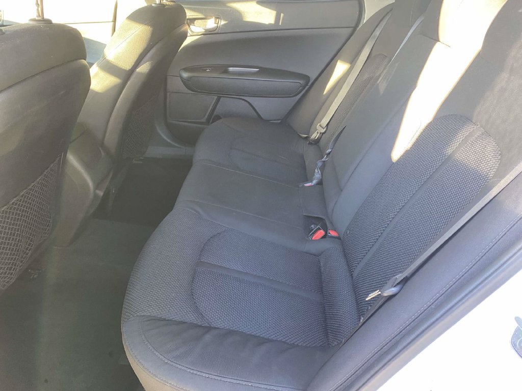 Used 2019 Kia Optima LX FWD image 10