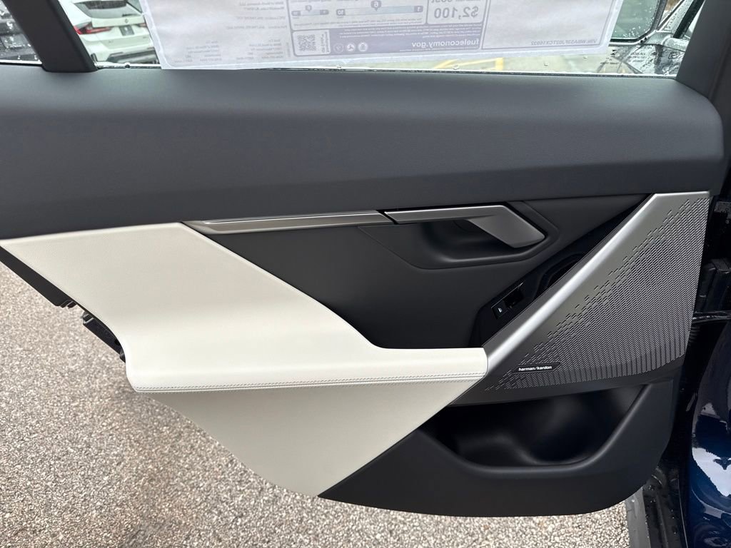 New 2026 BMW 530i xDrive image 22